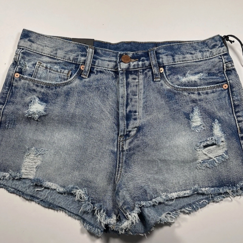 BLANKNYC Women's Hollyweird Distressed Denim Cutoff Shorts Blue Size 29 Mid Rise - Picture 1 of 14